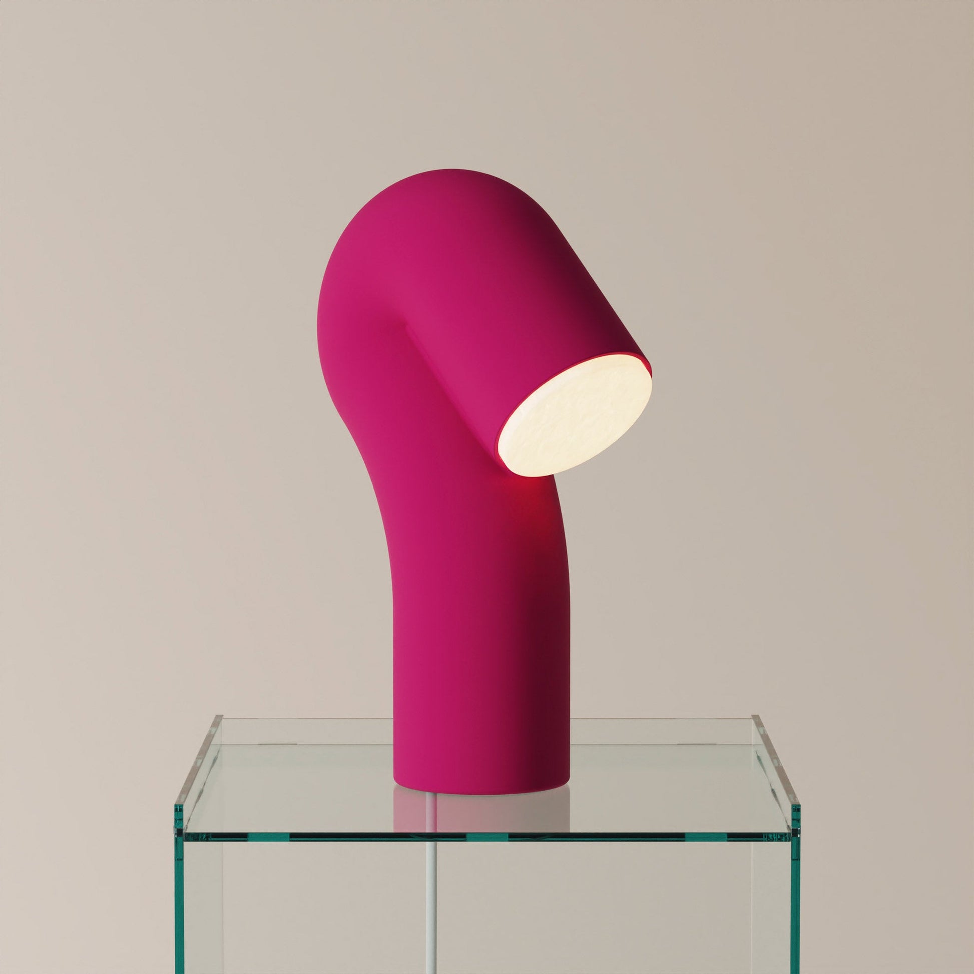 Smoothy Table Lamp in Detail.