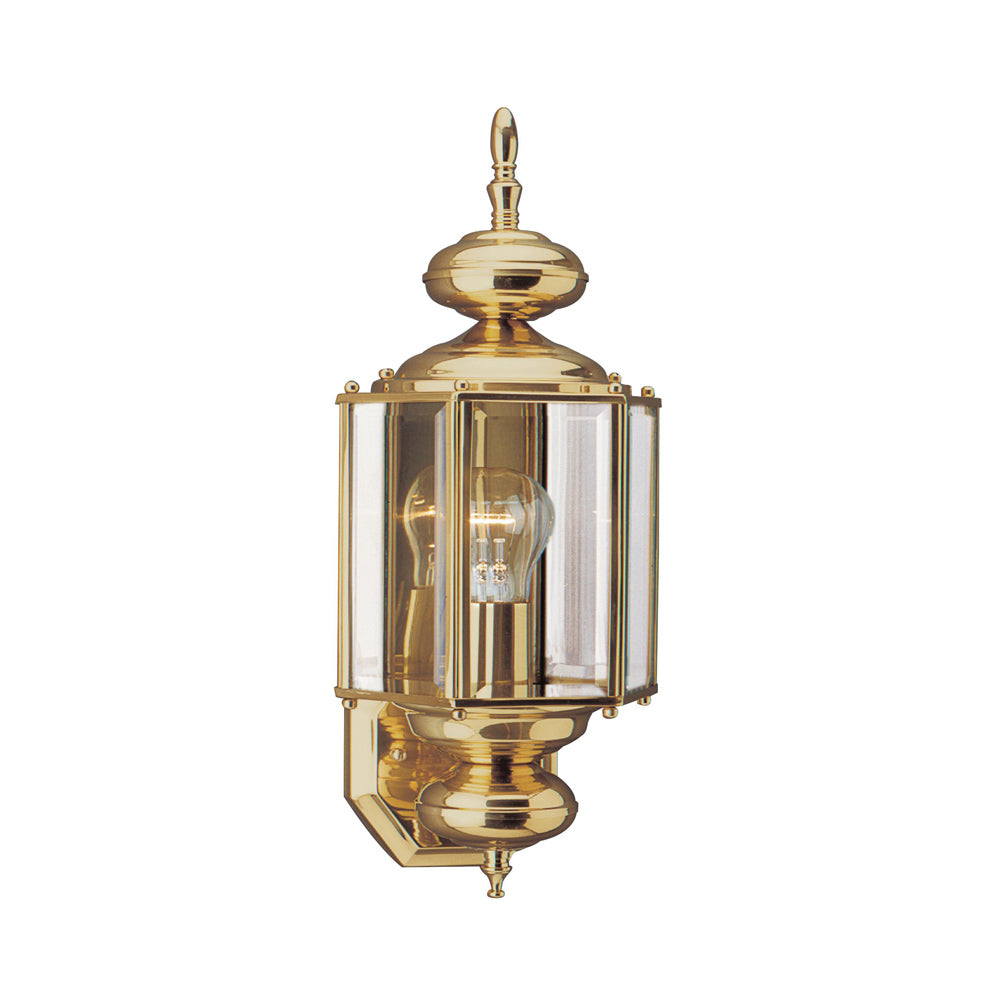 Classico Outdoor Wall Light in Detail.