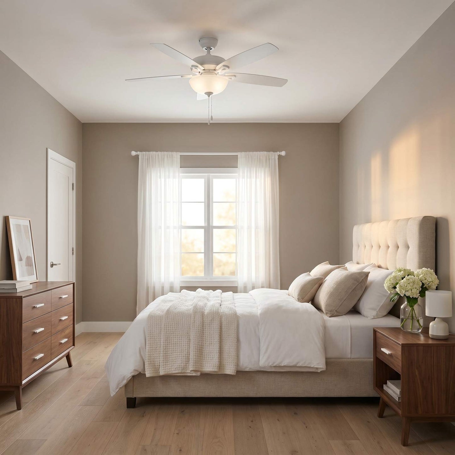Colony Ceiling Fan in bedroom.