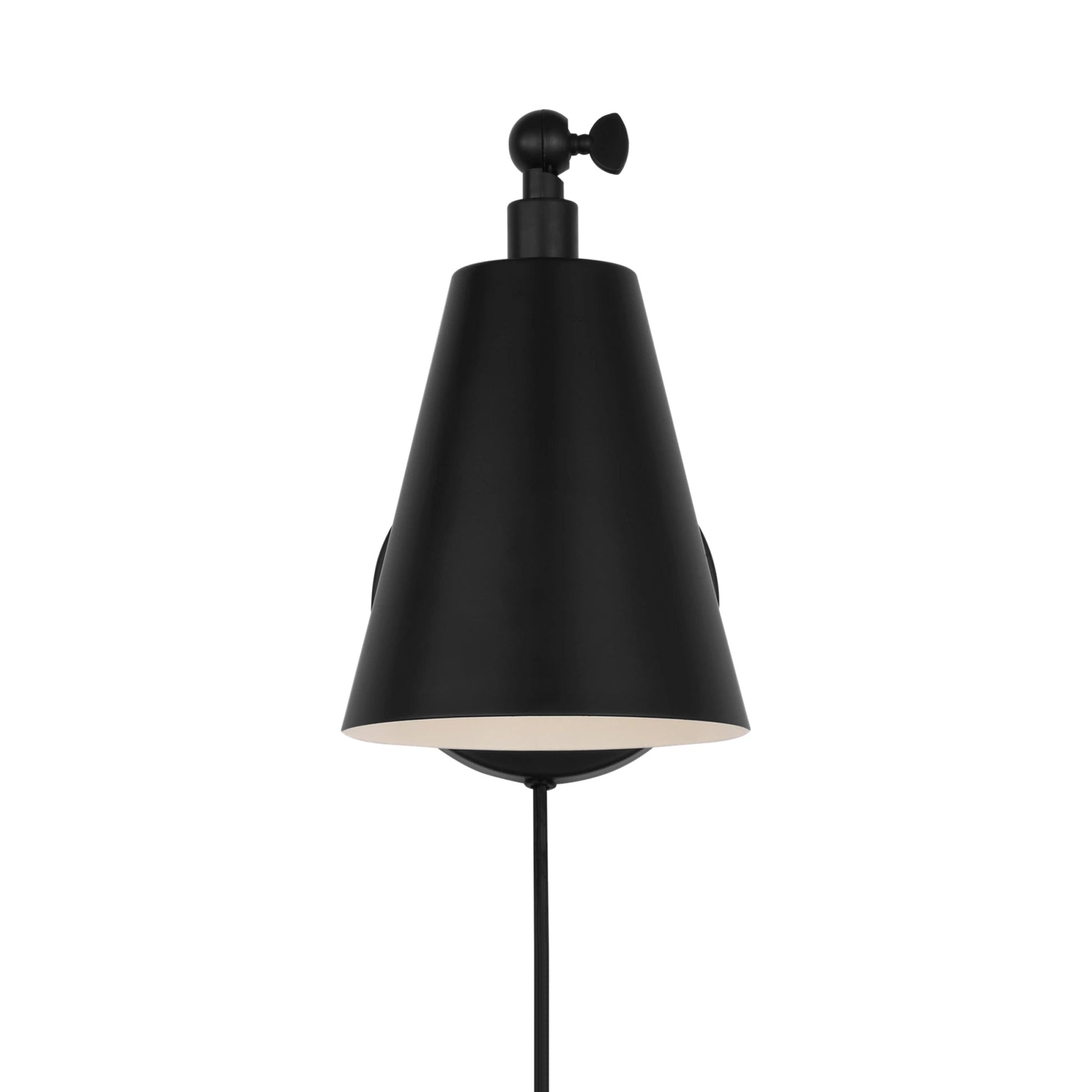 Drae Wall Light in Detail.