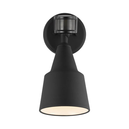Flood Light Outdoor Sensor Wall Light in Black (1-Light).