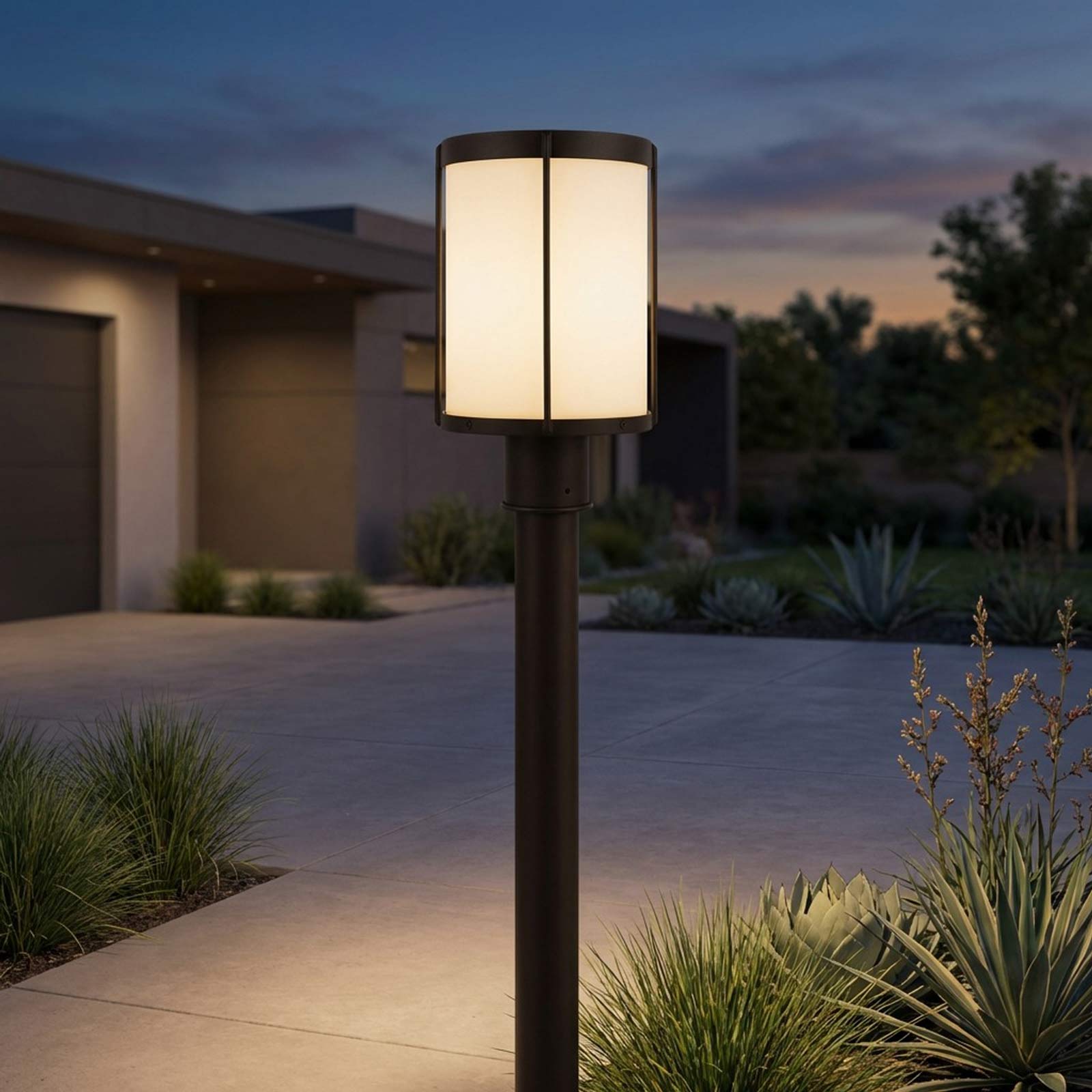 Luning Outdoor Post Light in Outside Area.
