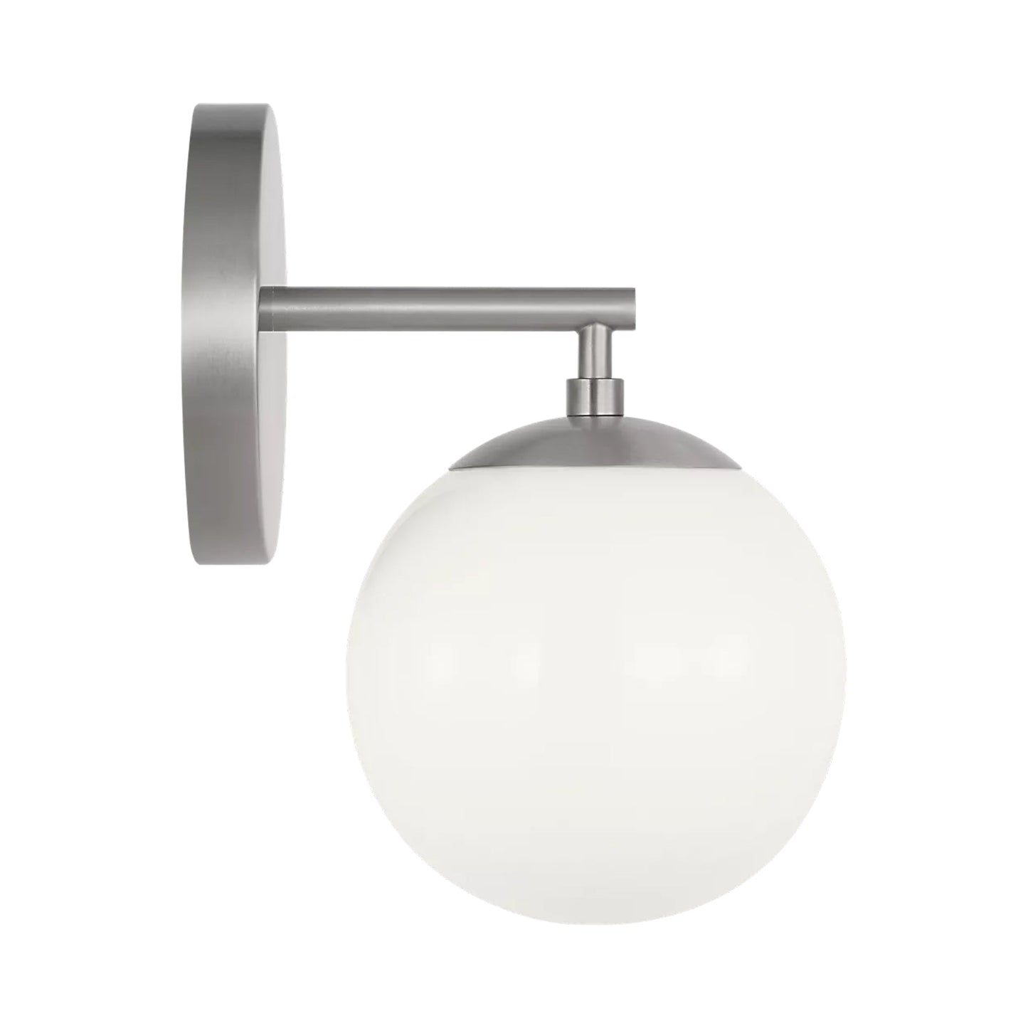 Nube Bath Wall Light in Detail.