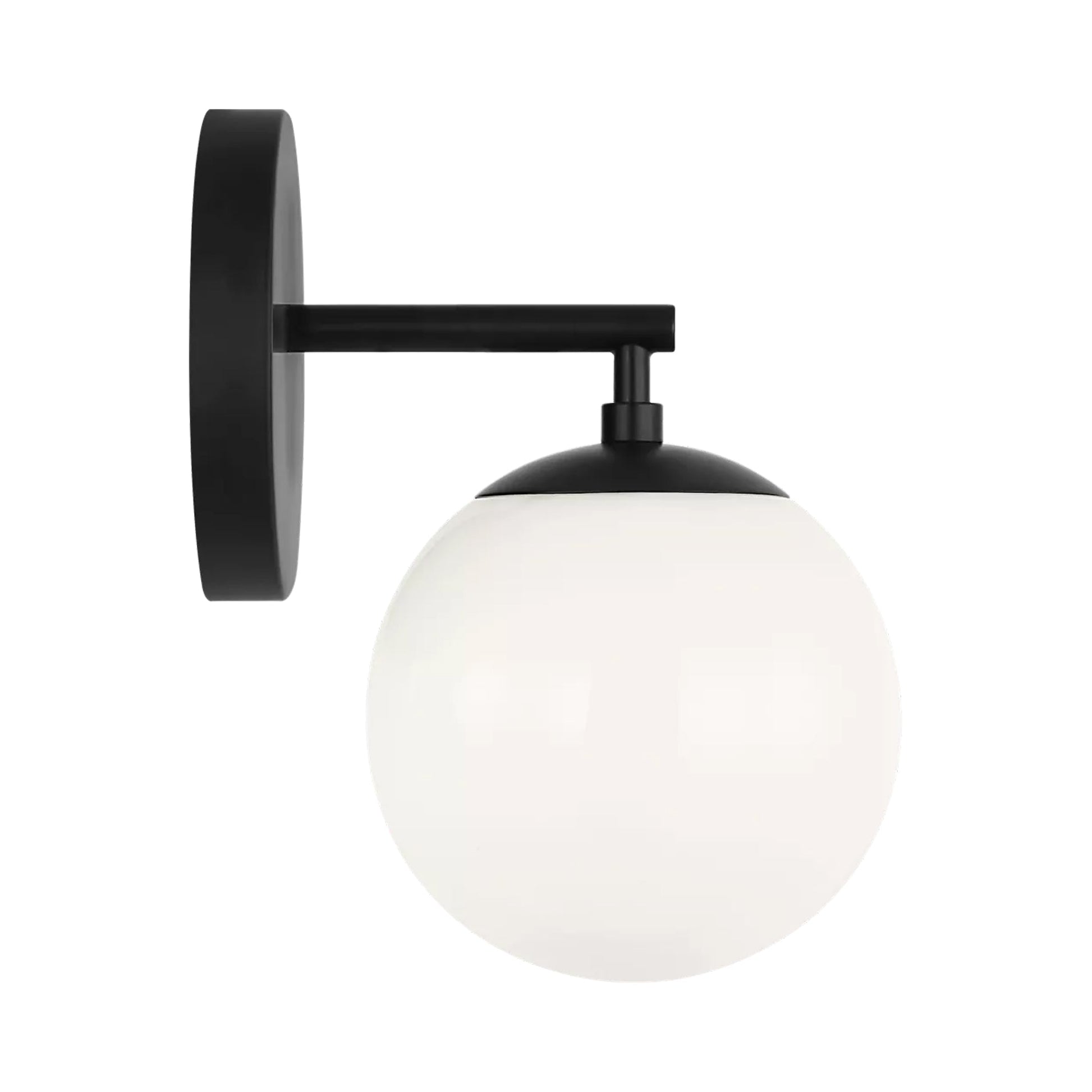 Nube Bath Wall Light in Detail.