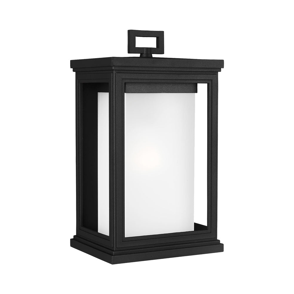 Roscoe Outdoor Wall Light (Medium).