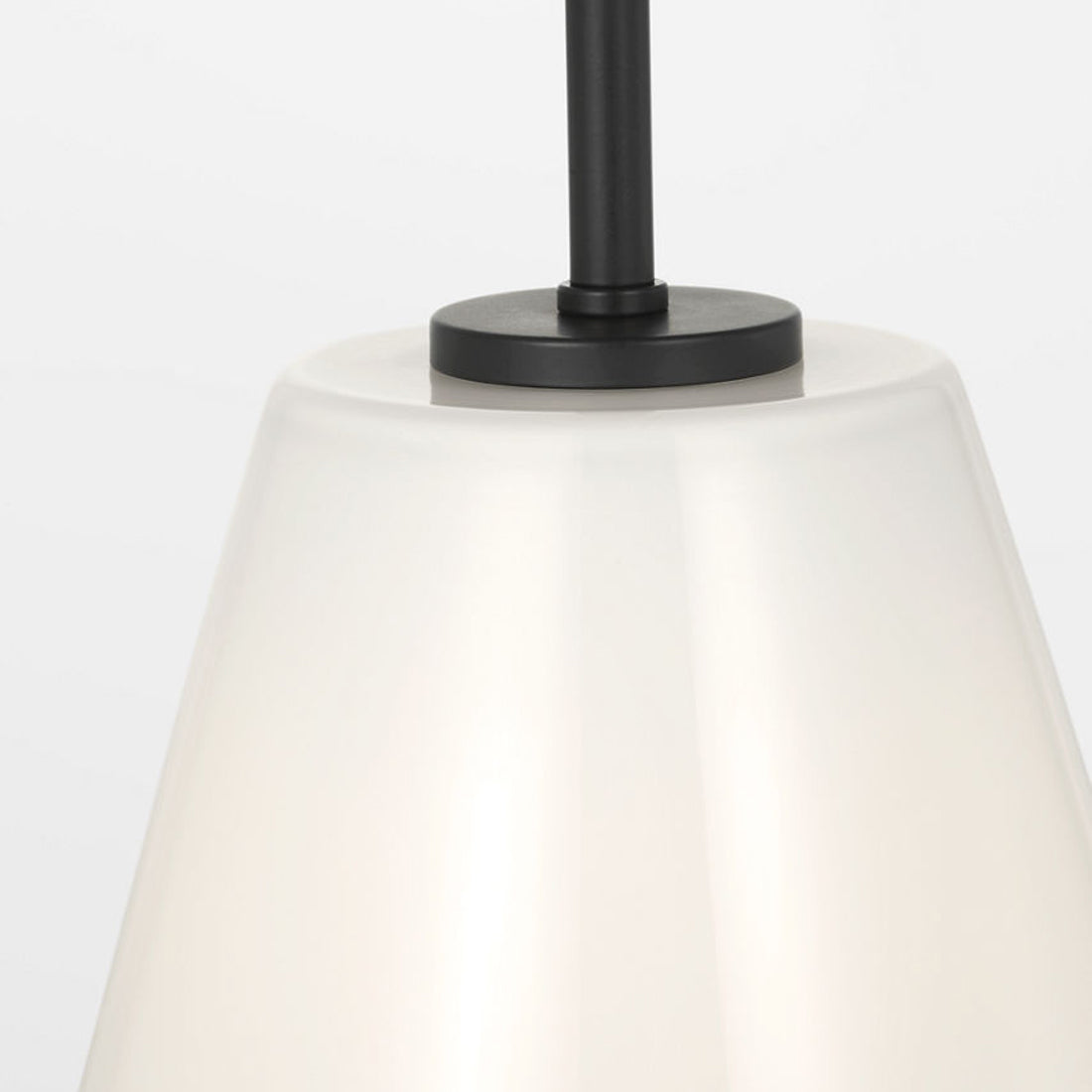 Senda Pendant Light in Detail.