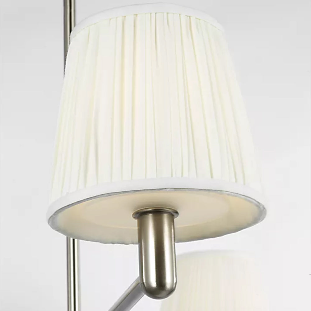 Vilera Chandelier in Detail.