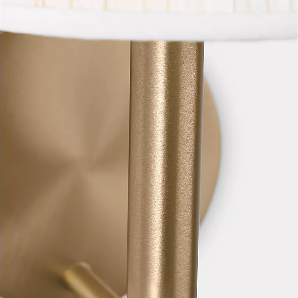 Vilera Wall Light in Detail.