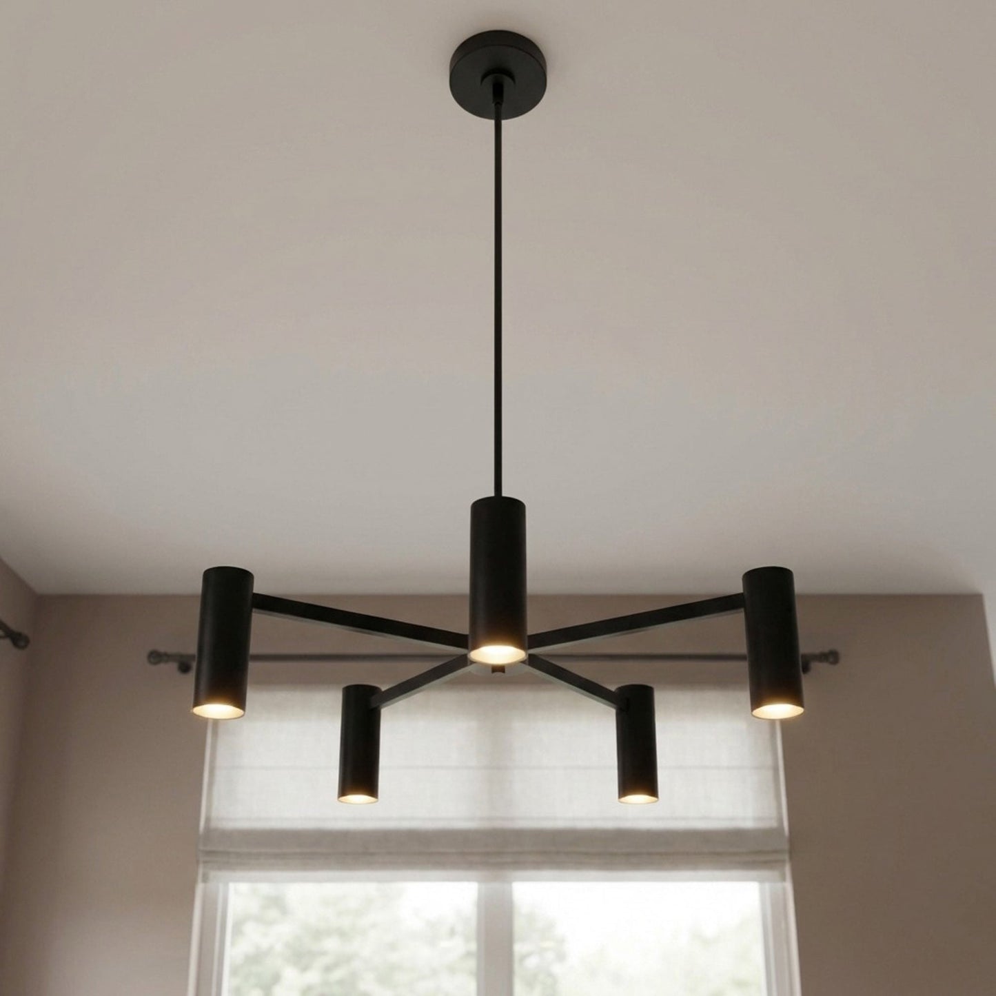 Zentro Chandelier in Detail.
