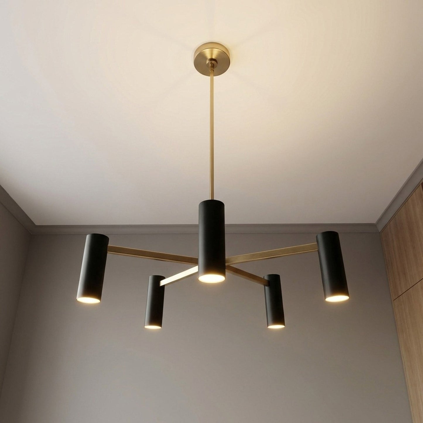 Zentro Chandelier in Detail.
