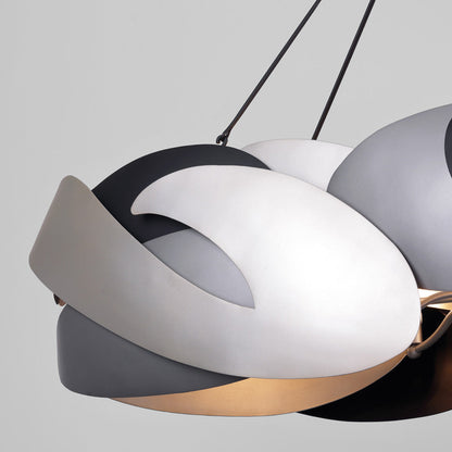 Metalo Misto Linear Pendant Light in Detail.