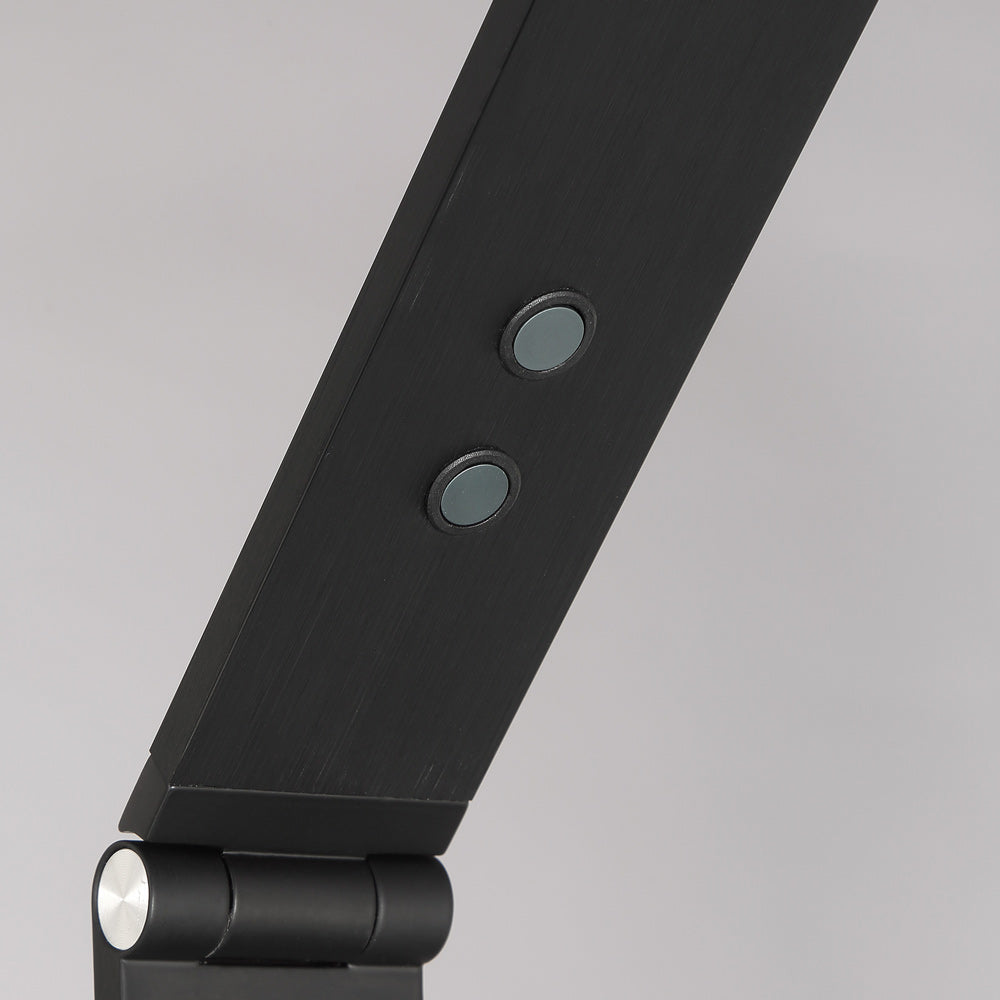 George Kovacs P082 LED Floor Lamp in Detail.