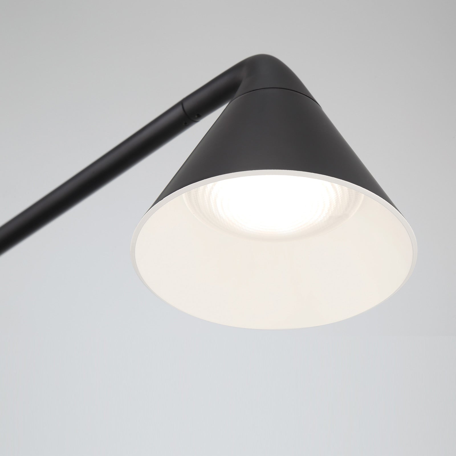 George Kovacs P1851 LED Table Lamp in Detail.