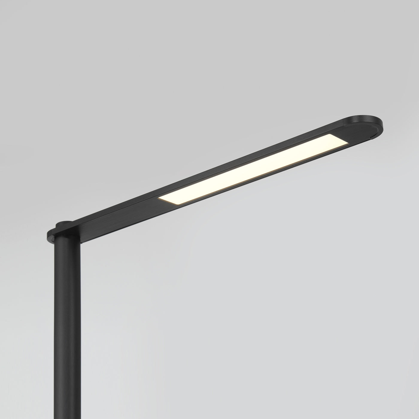 George Kovacs P1931 LED Floor Lamp in Detail.