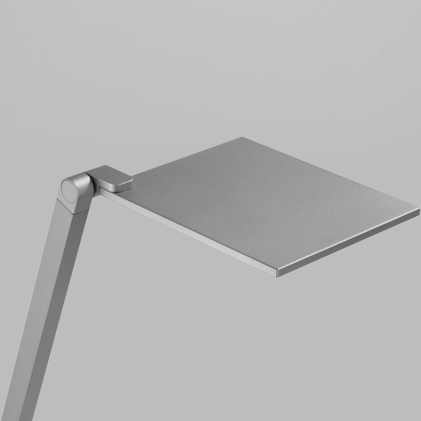 George Kovacs P1933 LED Table Lamp in Detail.