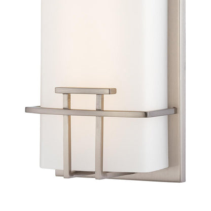 P465 LED Wall Light in Detail.