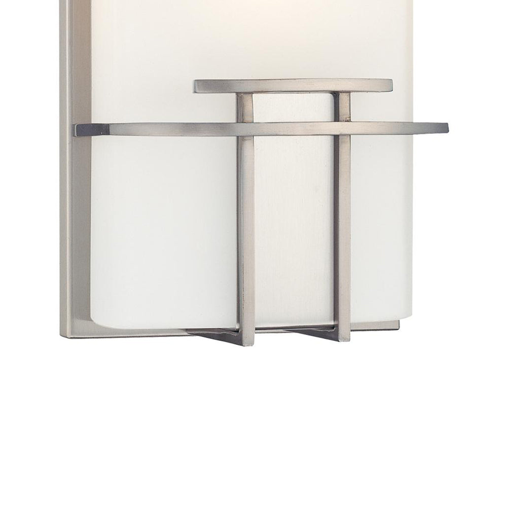 P465 Wall Light in Detail.