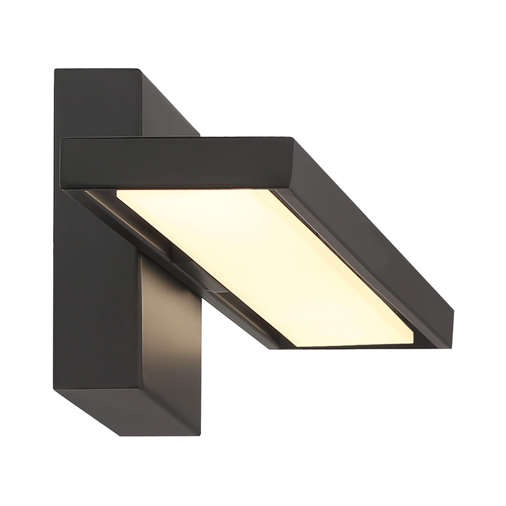 Parallel LED Wall Light in Detail.