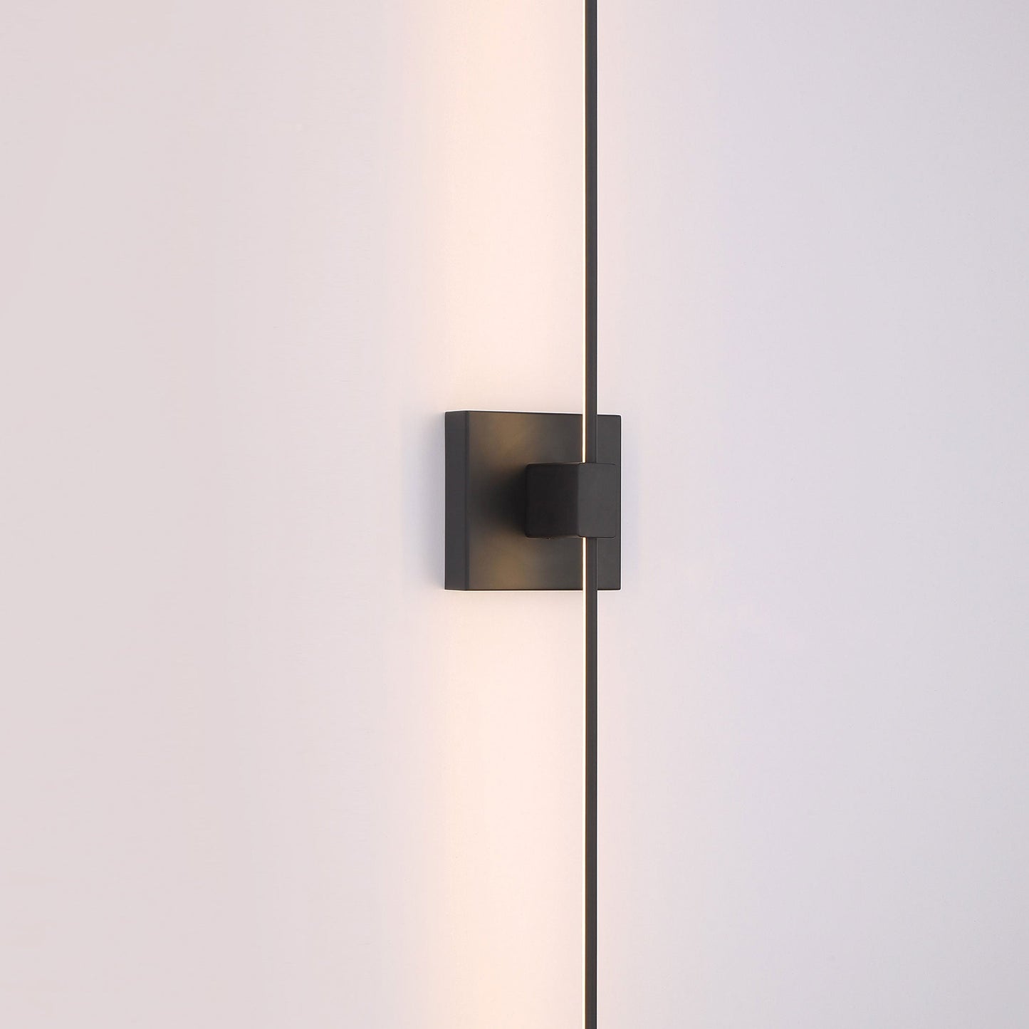 Parker P1437 LED Wall Light in Detail.