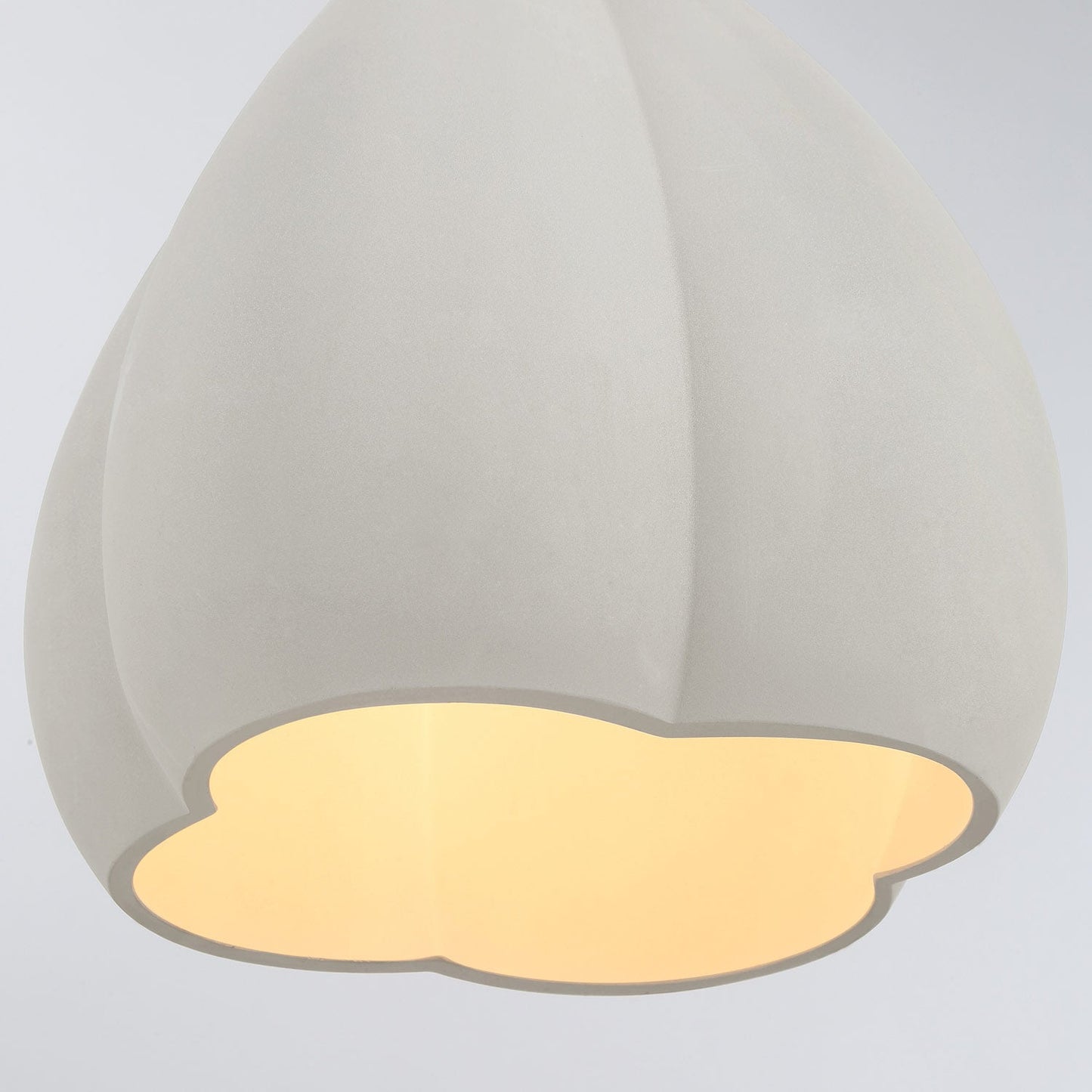 Sima P1884 Pendant Light in Detail.
