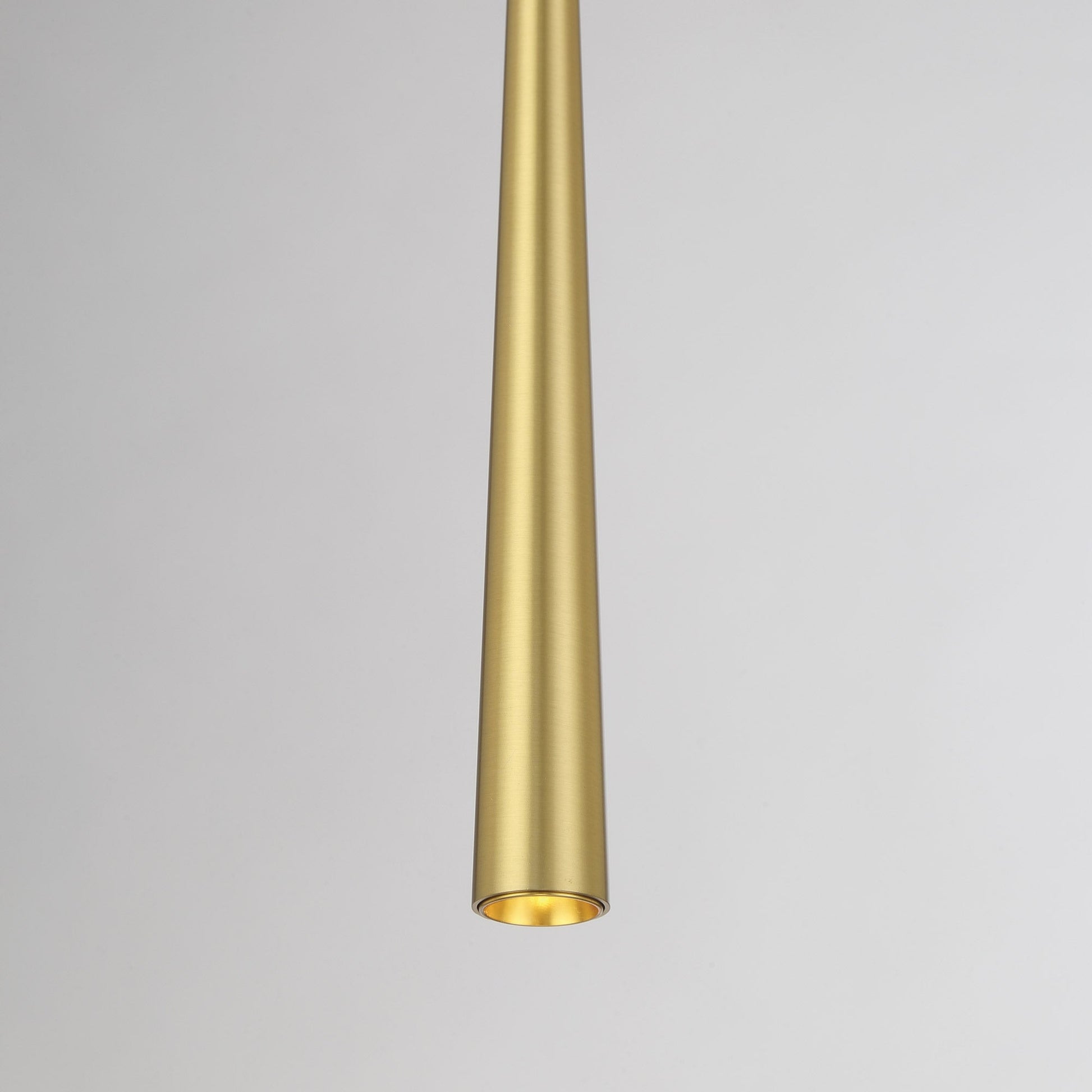 Stretch LED Pendant Light in Detail.