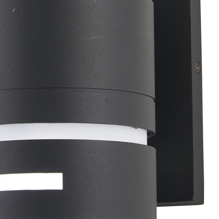 Groovin Outdoor LED Wall Light in Detail.