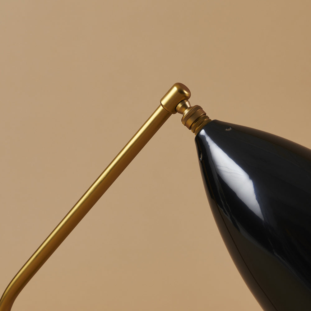 Gräshoppa Table Lamp in Detail.