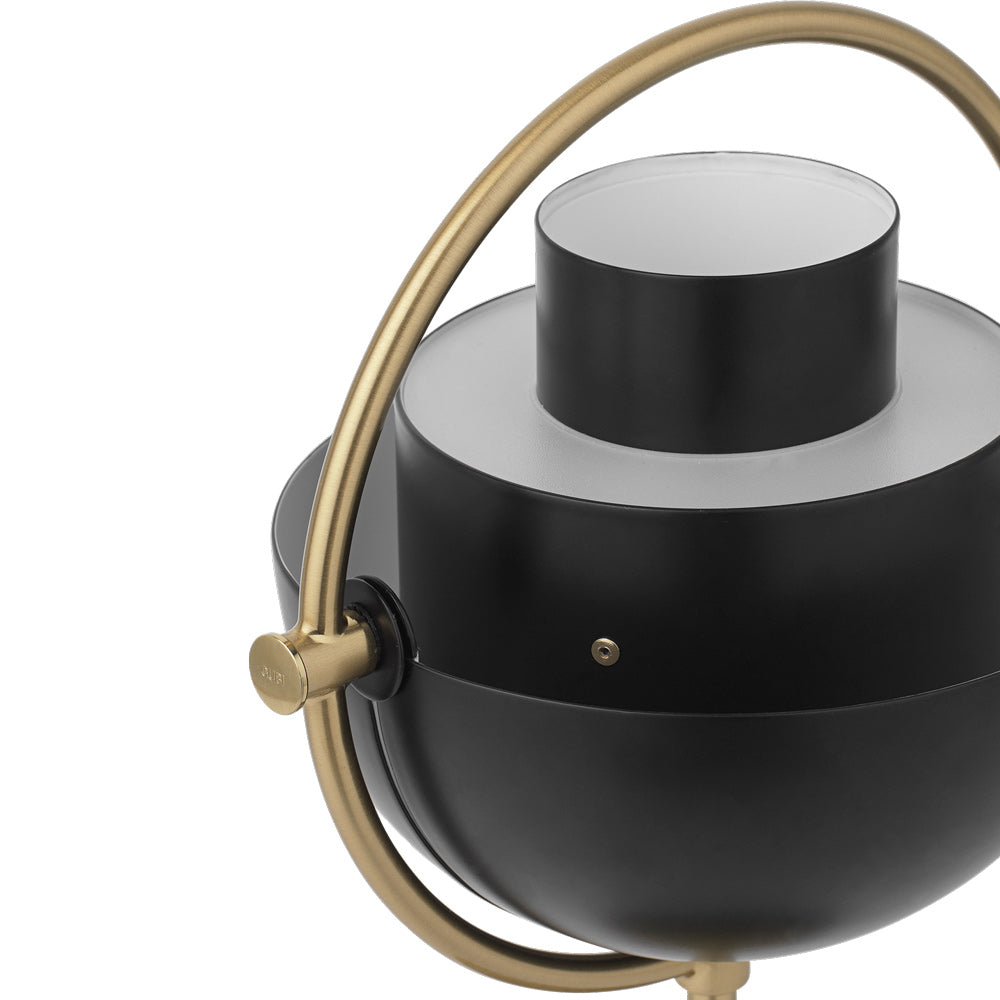 Multi-Lite LED Rechargeable Table Lamp in Detail.
