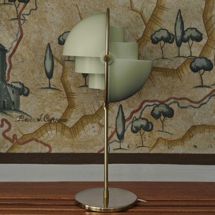 Multi-Lite Table Lamp in Detail.