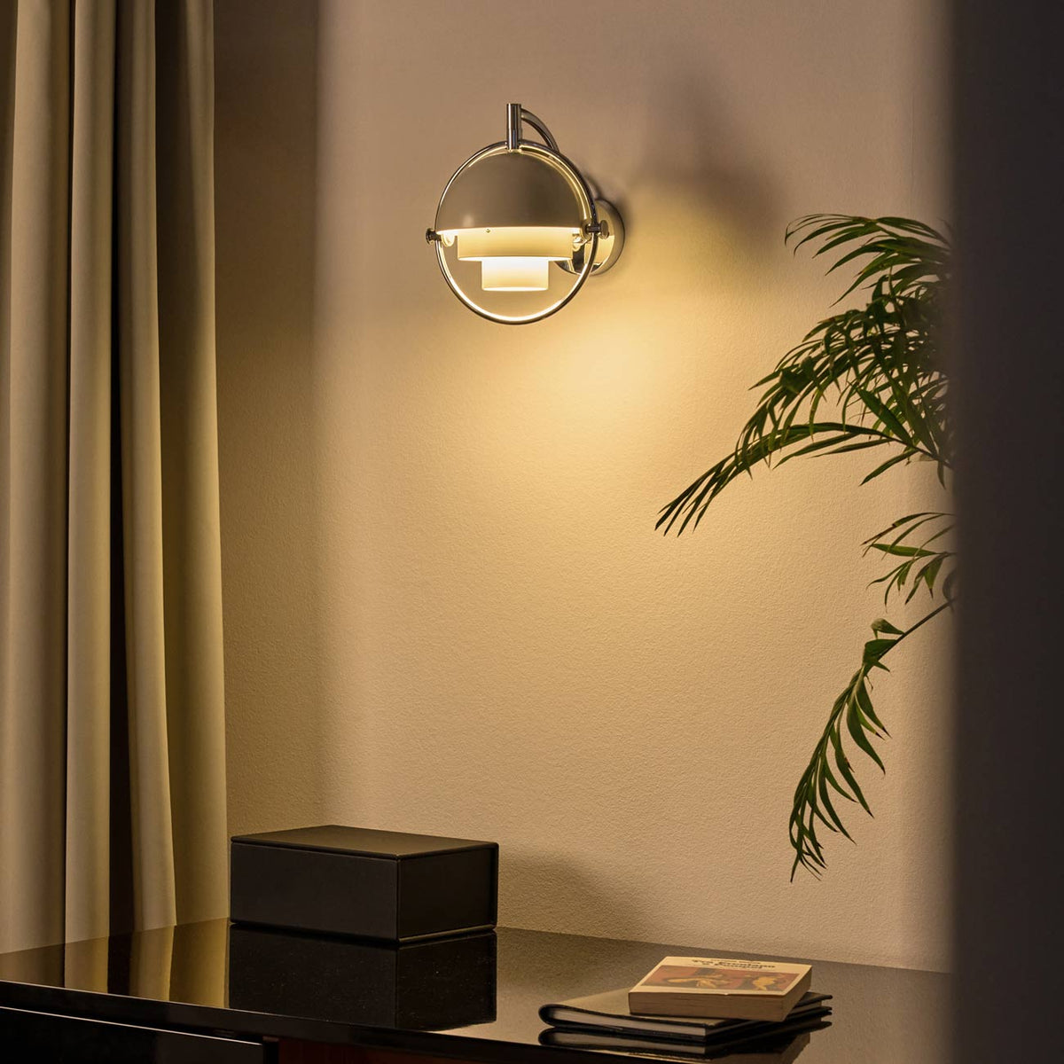 Multi-Lite Wall Light in living room.