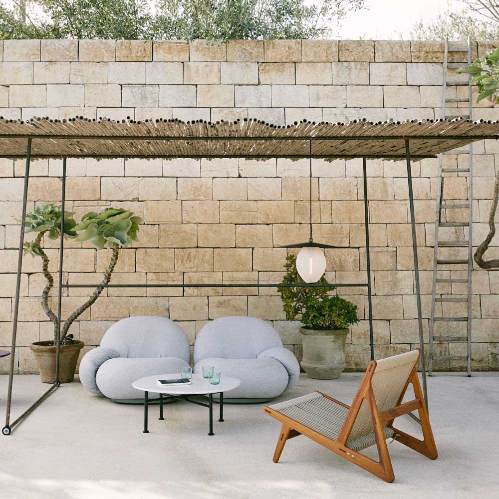 Satellite Outdoor Pendant Light in Outside Area.