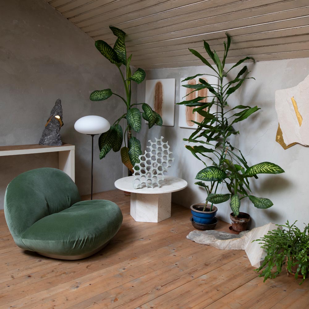 Stemlite Floor Lamp in living room.