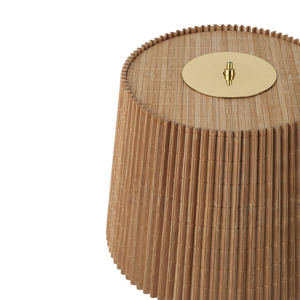 Tynell 9205 Table Lamp in Detail.