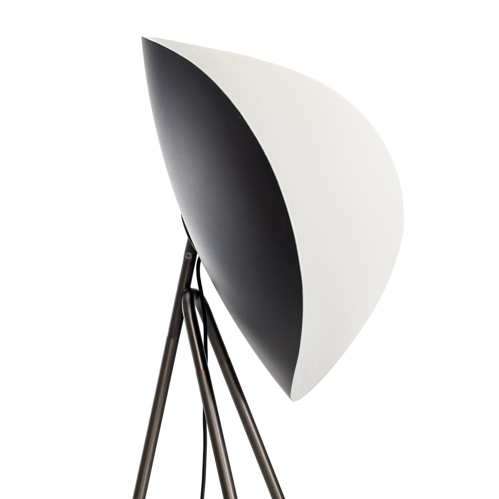 Infinity LED Floor Lamp in Detail.