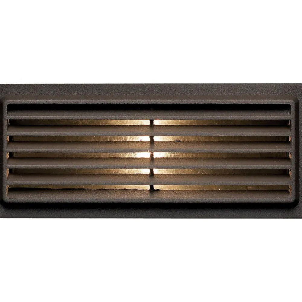 Hardy Island Outdoor Step Light in Detail.