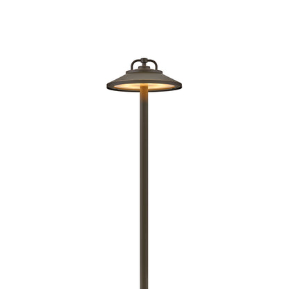 Lakehouse Outdoor LED Path Light in Detail.
