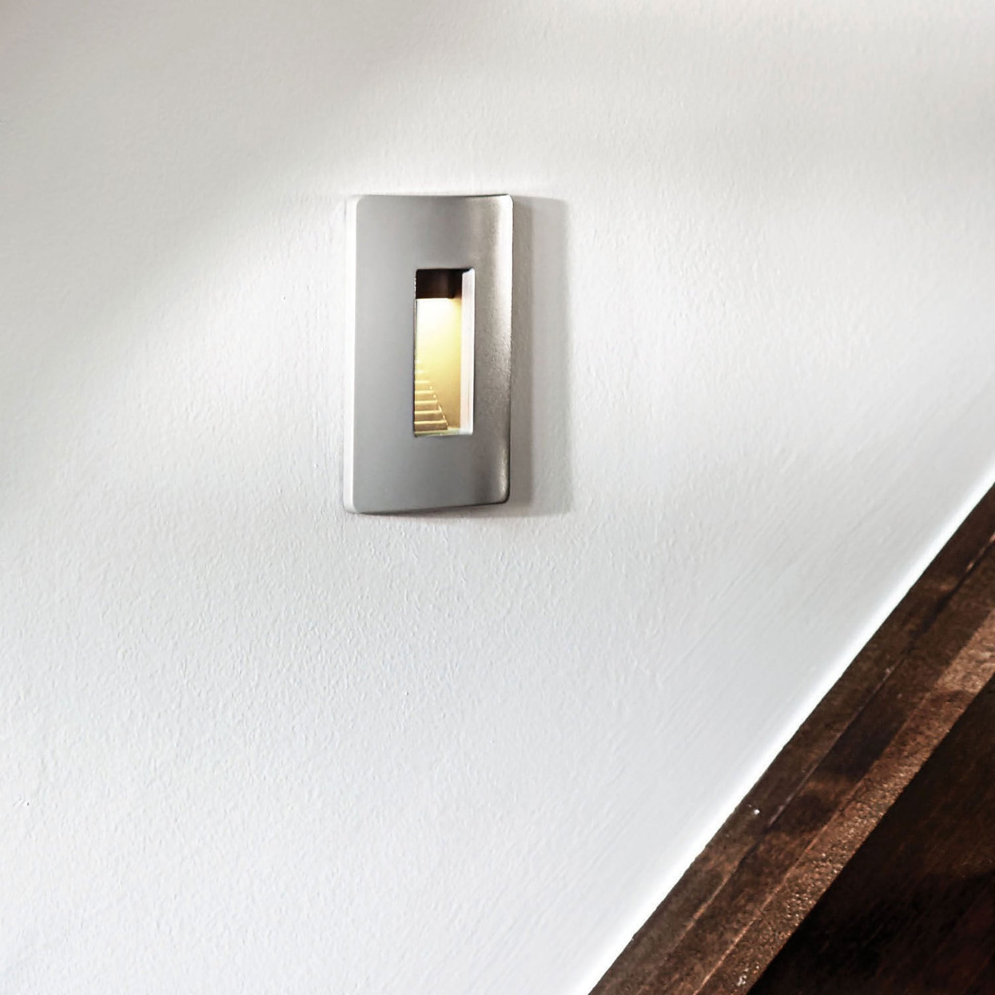 Luna Vertical LED Step Light in stairs.