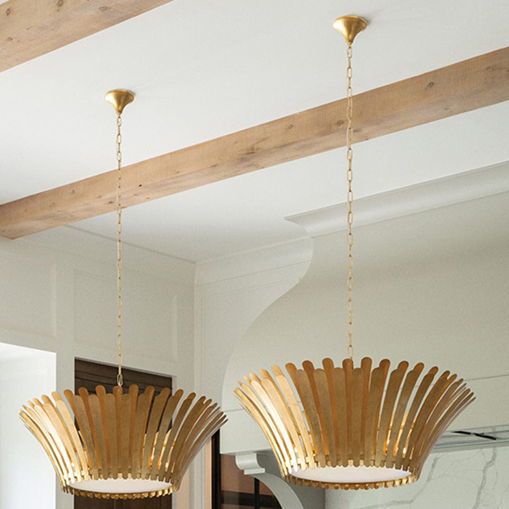 Reina Chandelier in Detail.