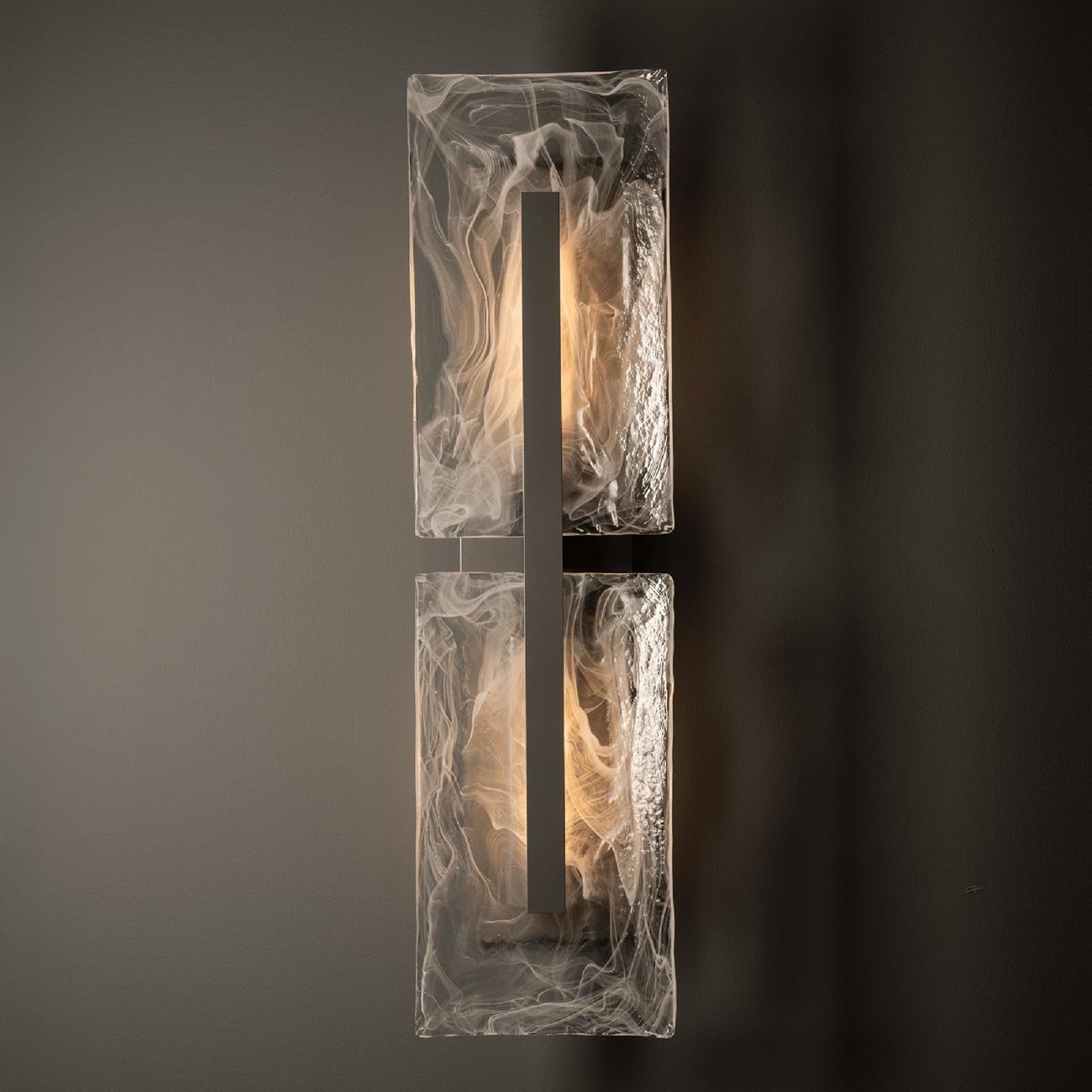 Arc Outdoor Wall Light in Detail.