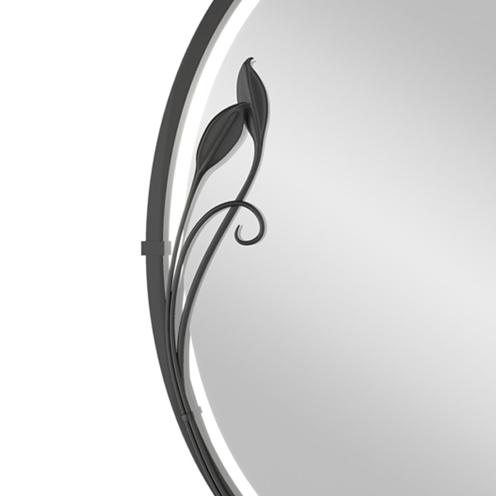 Beveled Leaf Oval Mirror in Detail.