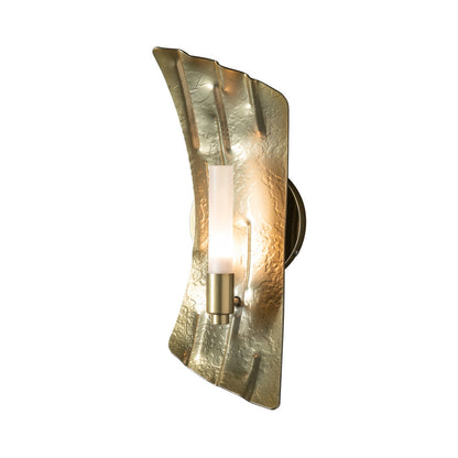 Crest Wall Light in Detail.