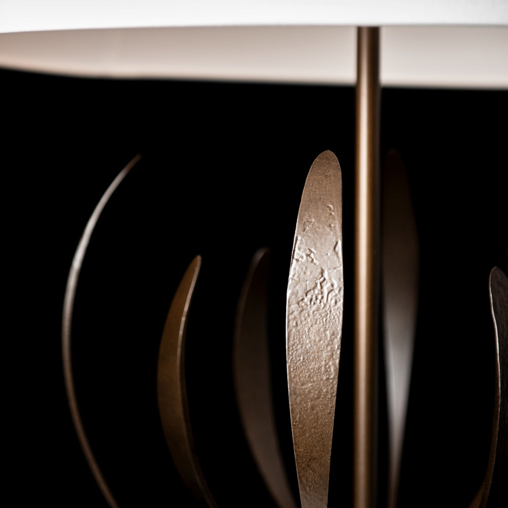Dahlia Table Lamp in Detail.