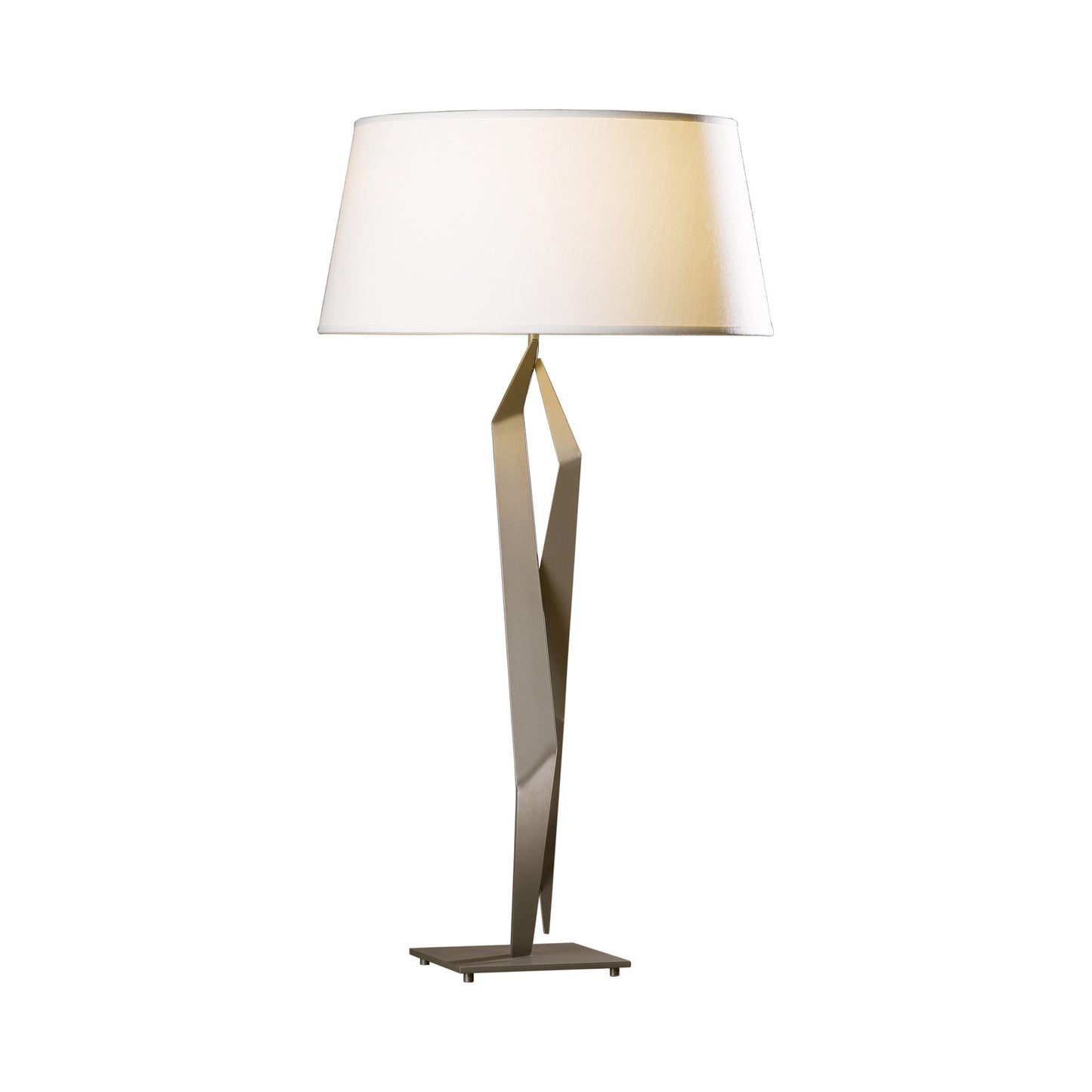 Facet Table Lamp in Detail.