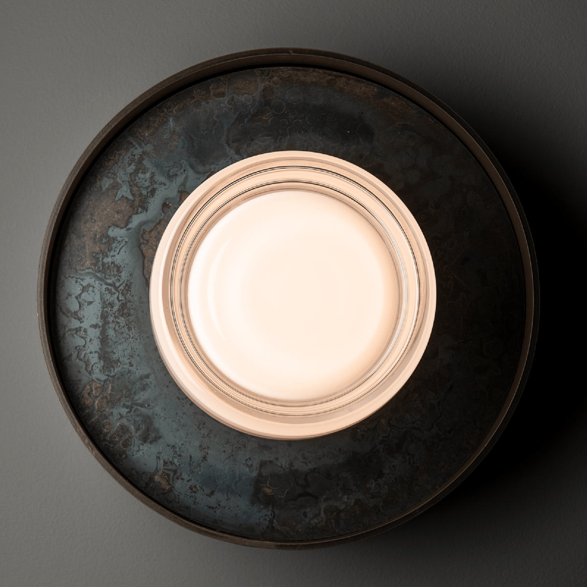 Focal Large LED Ceiling / Wall Light in Detail.