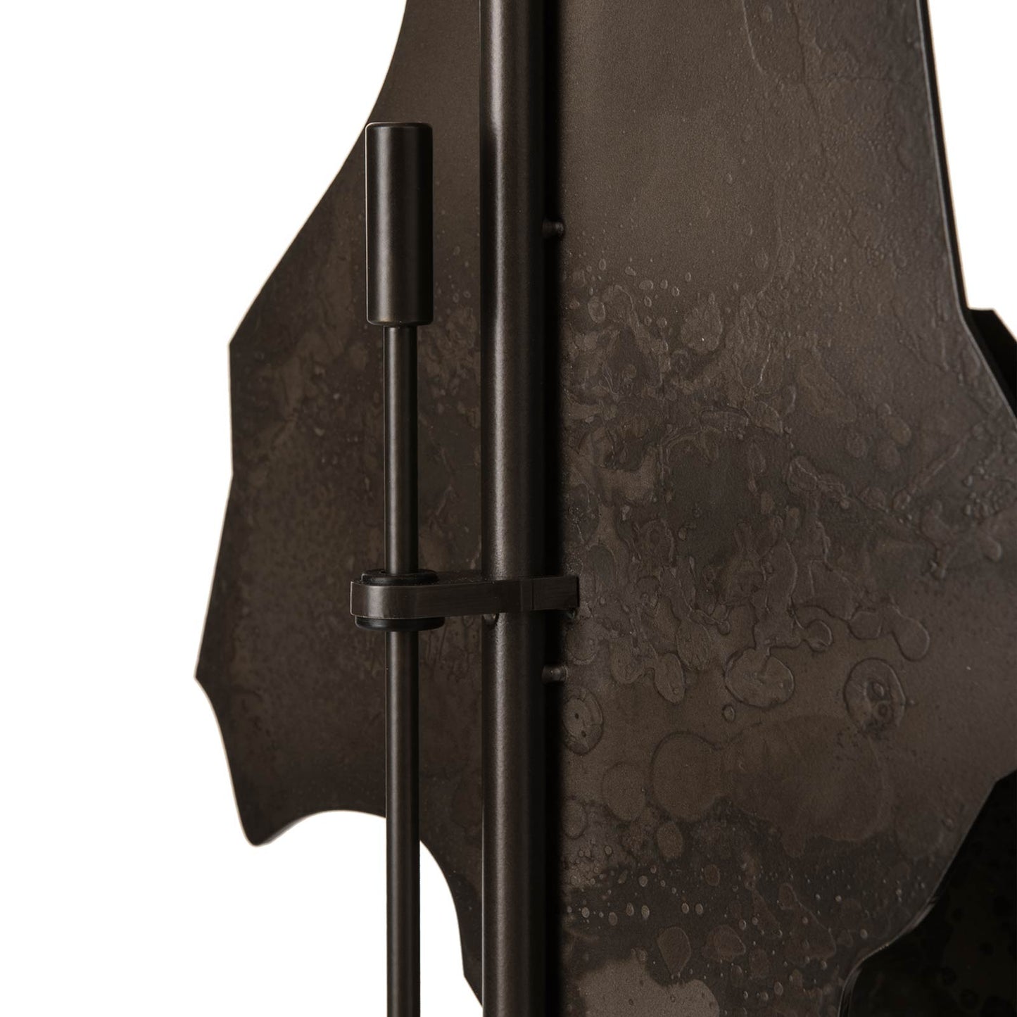 Fracture Floor Lamp in Detail.