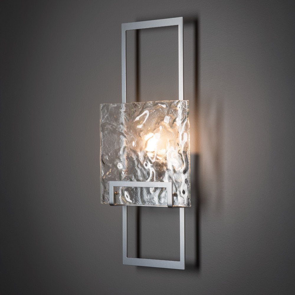Geo Wall Light in Detail.