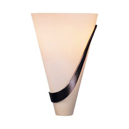Half Cone Wall Light in Detail.