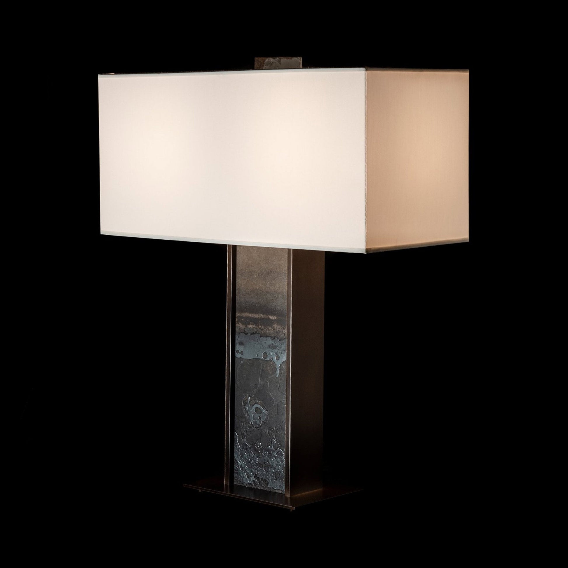 Horizon Table Lamp in Detail.