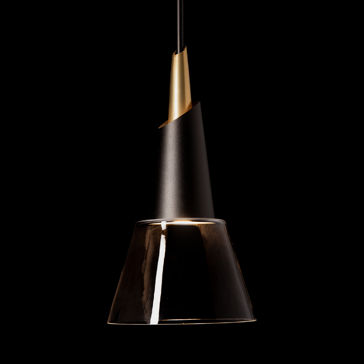 Kora Mini Pendant Light in Detail.