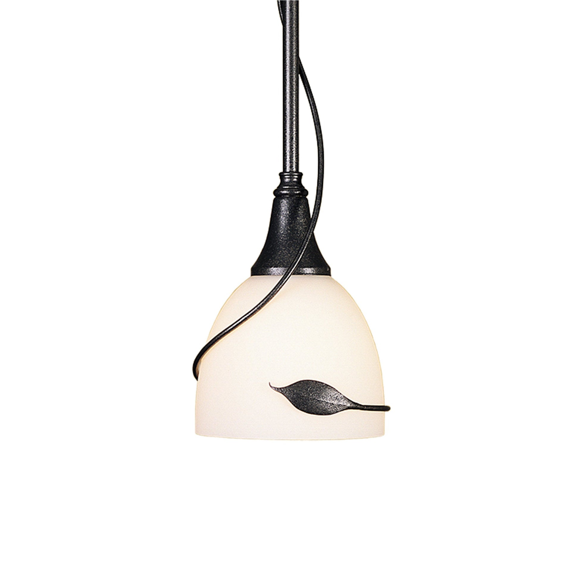 Leaf Twining Mini Pendant Light in Detail.